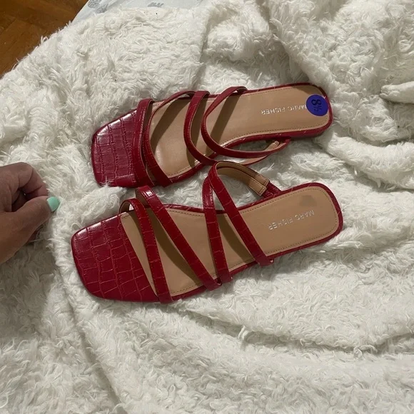 Marc Fisher Croc-Embossed Red Sandals - Picture 8 of 10